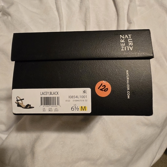 Naturalizer Black Sandals with Scallop Strap - Picture 7 of 7